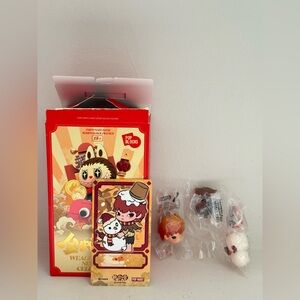 Pop Mart Wealthy Snake's New Year Celebration Fortunate Hand Series - Hirono